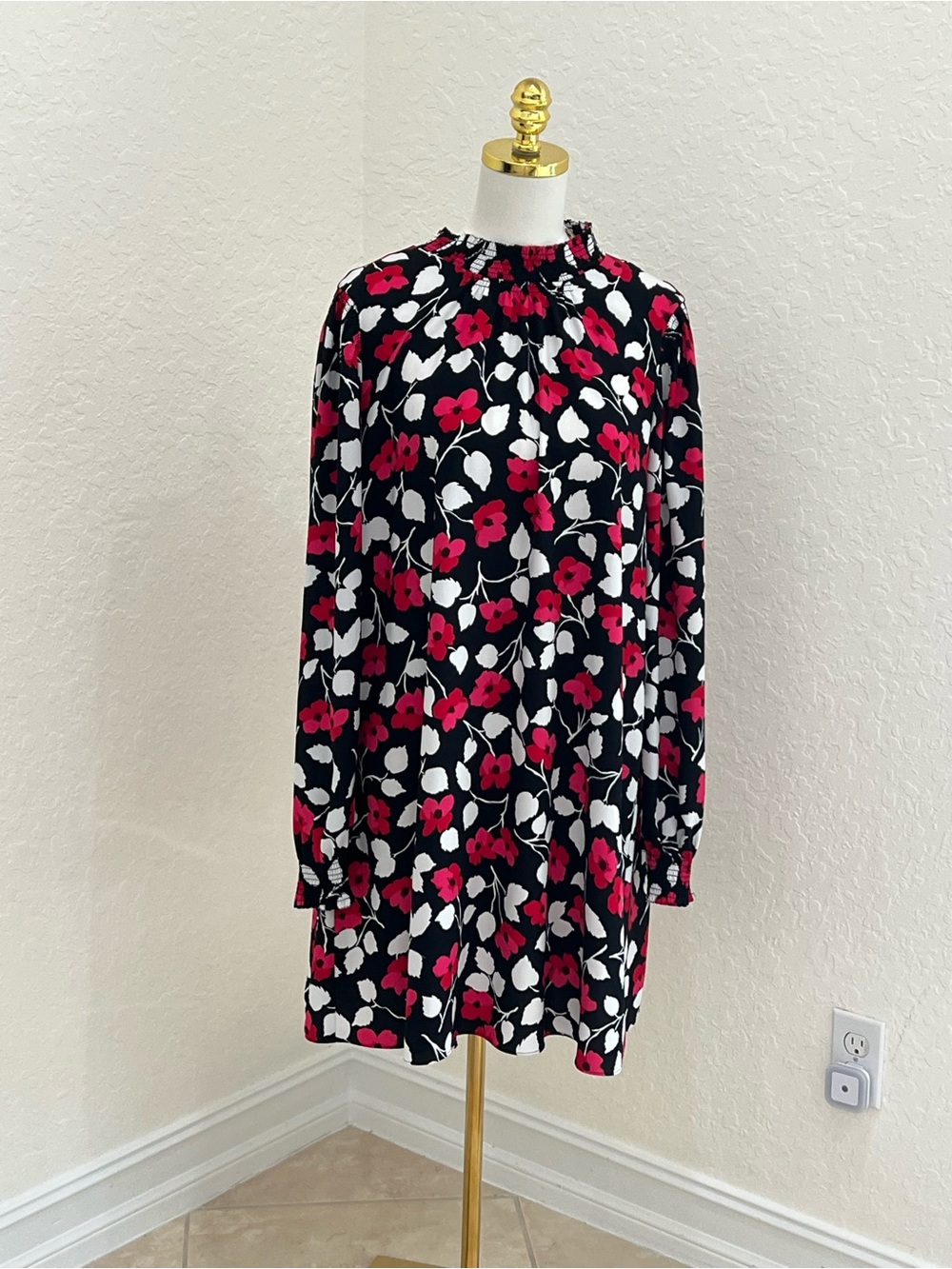 Kate Spade Large - Picture 2 of 6